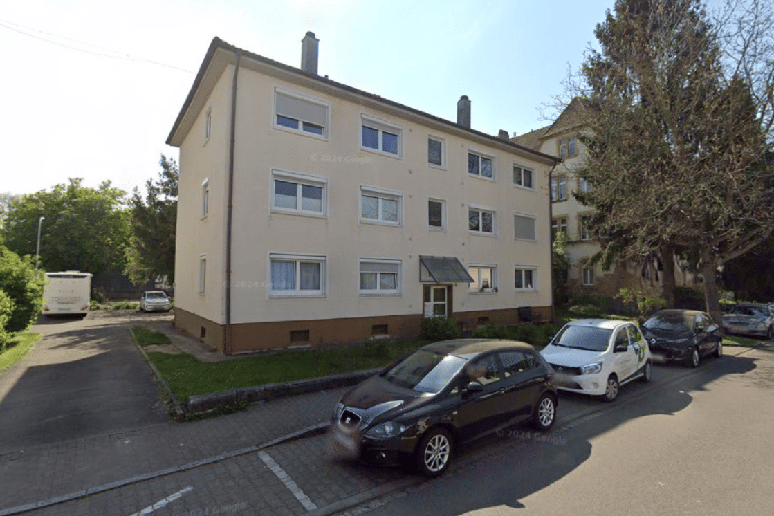 Modernisierte 2 Zimmer-Wohnung mit Einbauküche und Duschbad, 79379 Müllheim