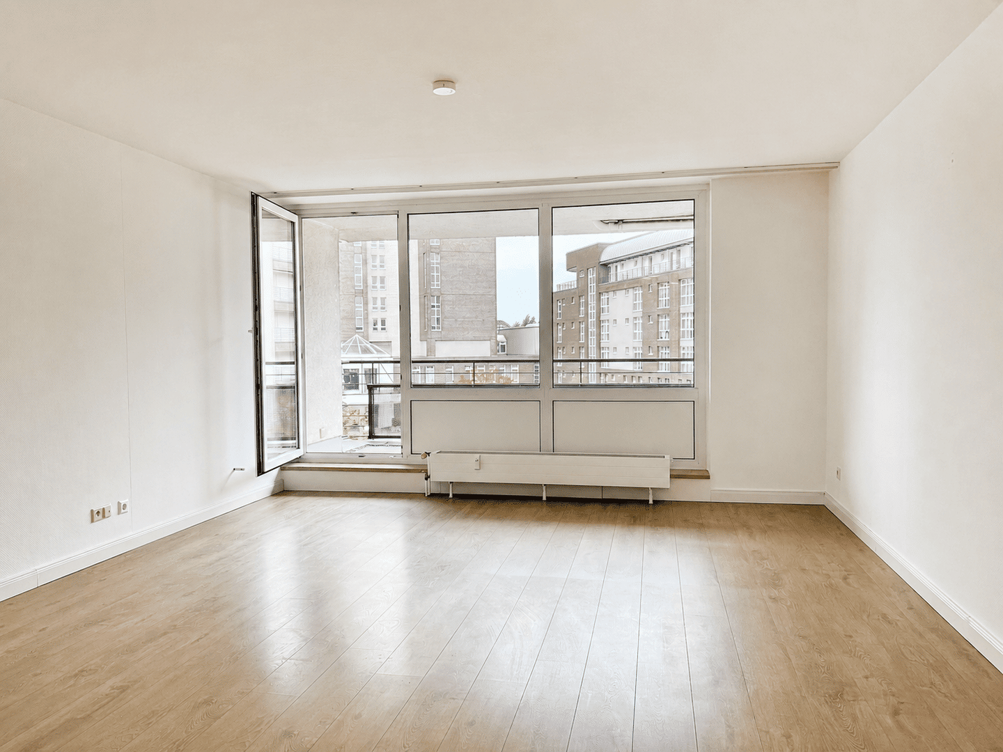Ihre Hamburg-Basis: 2 Zimmer, Balkon & Aufzug – stadtnah wohnen in Rothenburgsort, 20539 Hamburg (Mitte)