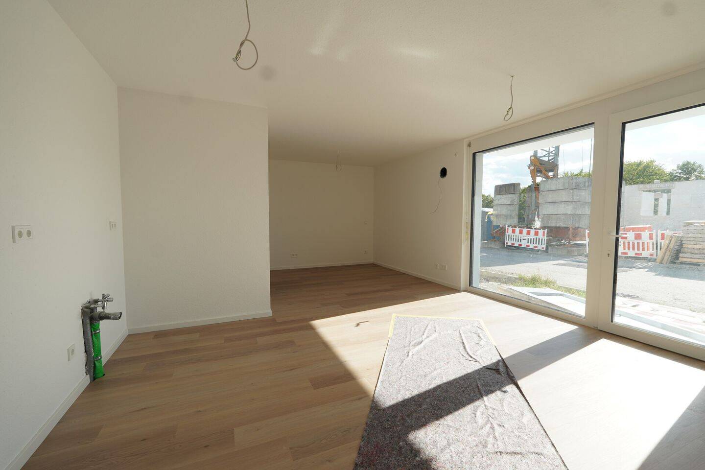 Neubauwohnung mit hochwertiger Ausstattung und Carport in Crailsheim-Altenmünster, 74564 Crailsheim