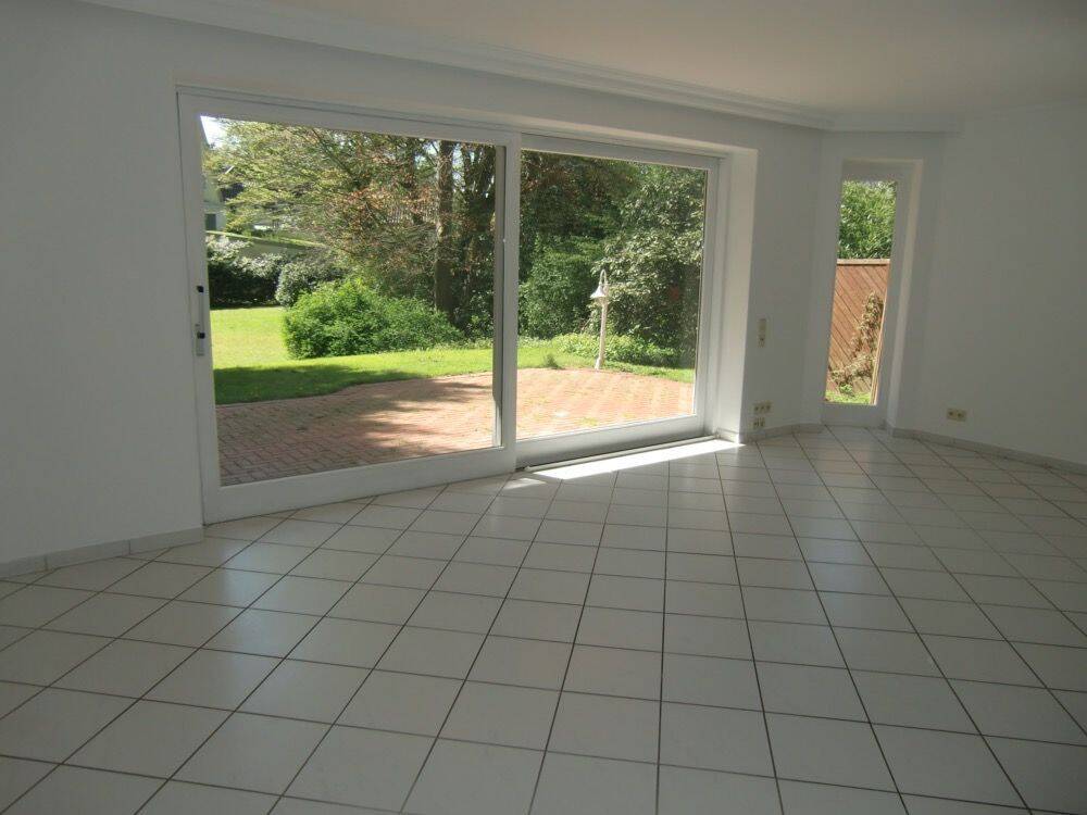 Exklusive 3 Zi. – Whg. mit großer Terrasse in Schwachhausen, nähe Club zur Vahr, 28329 Bremen (Gartenstadt Vahr Neue Vahr Nord Neue Vahr Südwest Radio Bremen Sebaldsbrück)