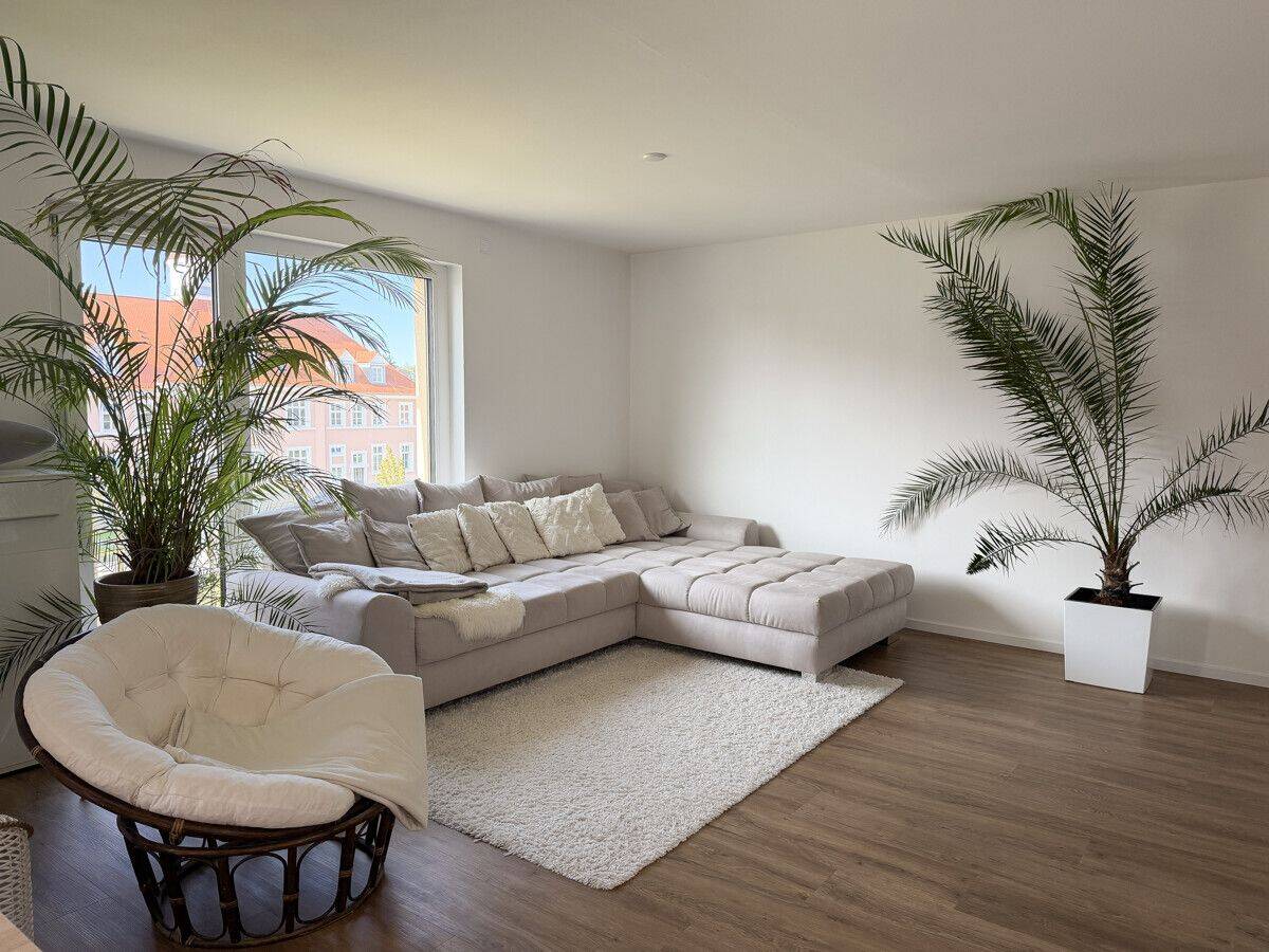 3-Zi.-Wohnung mit Einbauküche, Balkon und 2 TG-Stellplätzen, 78048 Villingen-Schwenningen