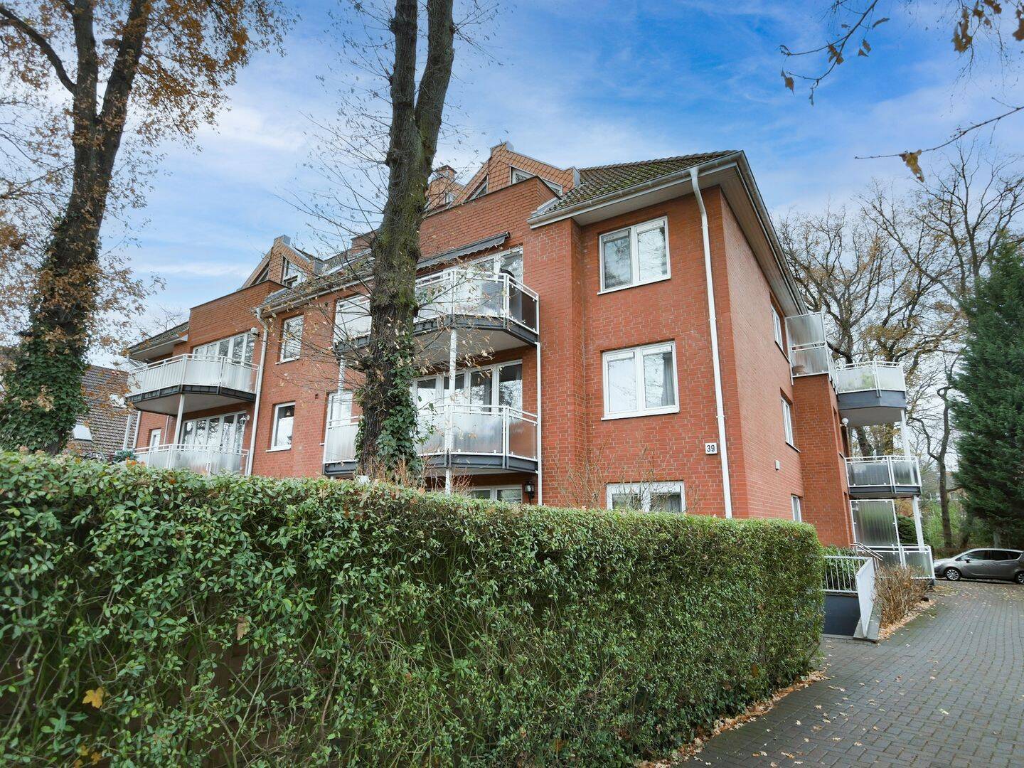 Wohlfühlen mit Balkon: Großzügige 3-Zimmer-Wohnung mit viel Platz, 22880 Wedel