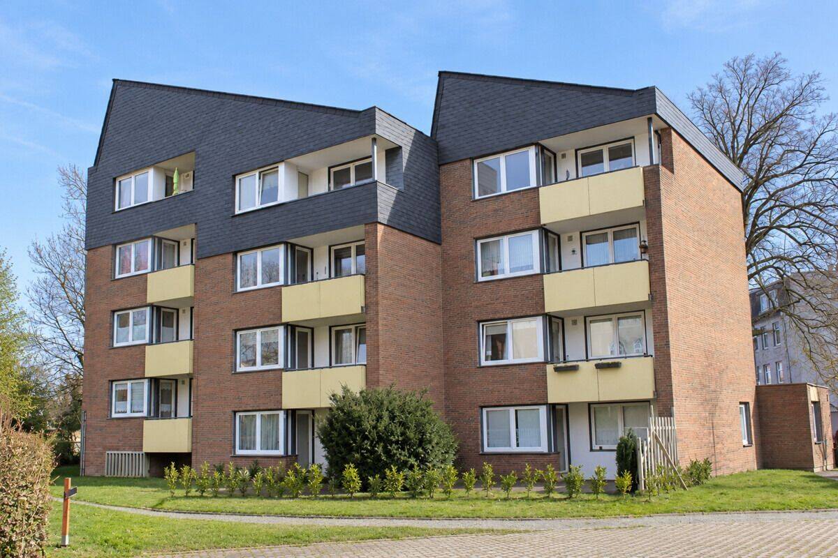 5969 – 2-Zimmer-Wohnung mit Loggia und Personenaufzug zu vermieten (Neue Straße 15), 27576 Bremerhaven (Lehe Mitte)
