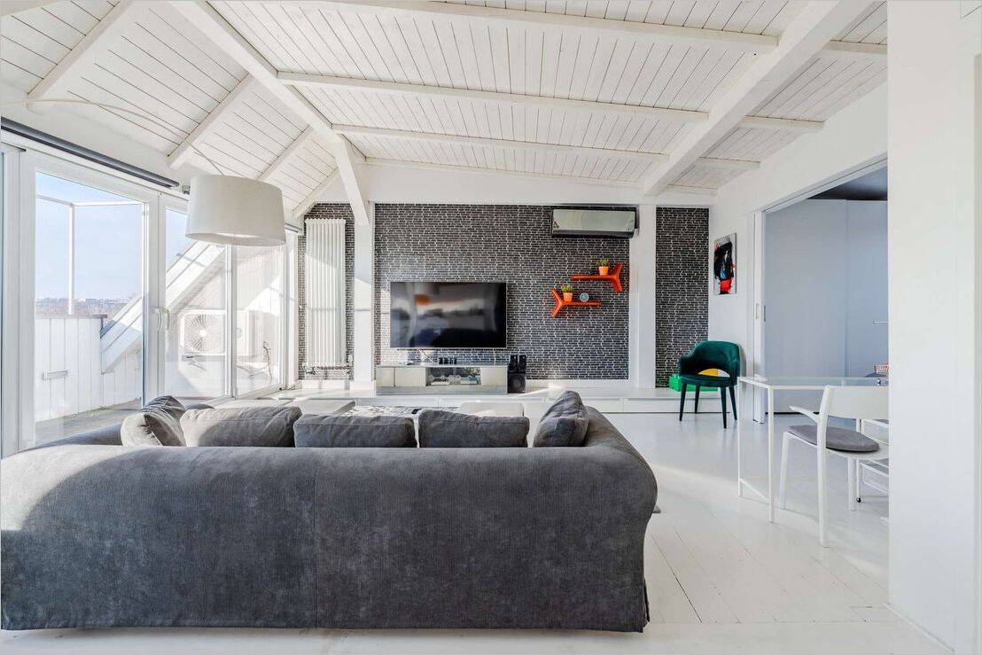 Pocket Penthouse mit Südterrasse und sommerlichen Flair, 10115 Berlin (Mitte Wedding)