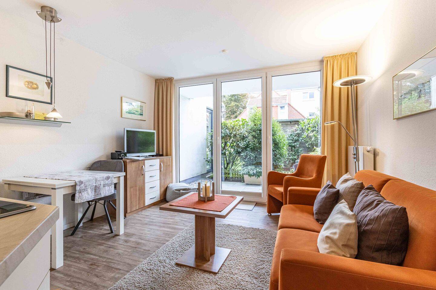 Strandnah auf Norderney – Erdgeschosswohnung mit Terrasse und Garten, 26548 Norderney