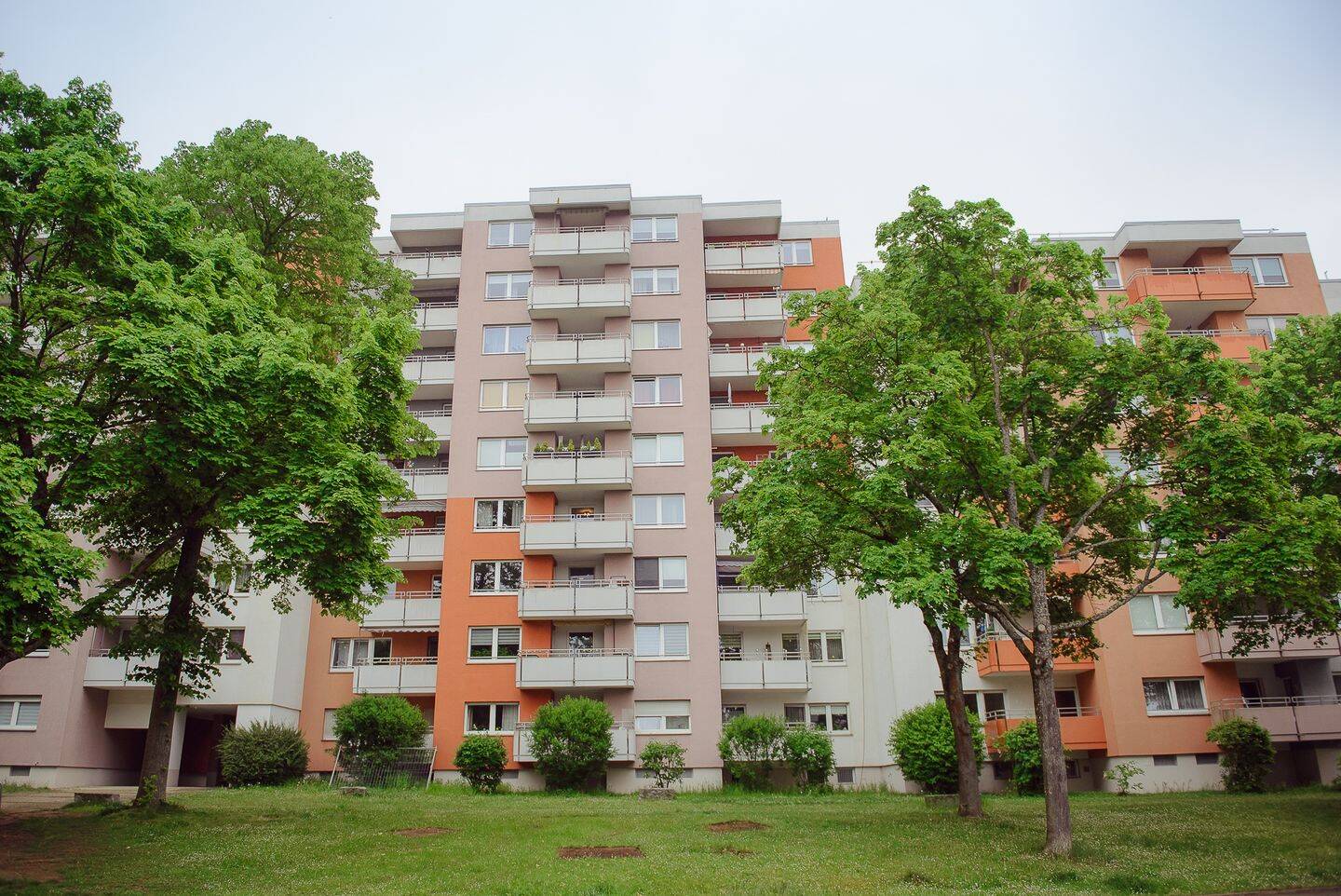 Perfekt für Familien! 3,5-Zimmer-Wohnung mit Balkon, 93051 Regensburg (Galgenberg Großprüfening-Dechbetten-Königswiesen Kumpfmühl-Ziegetsdorf-Neuprüll)