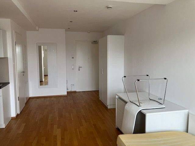 STUDENTEN/AZUBIS – helles 1 Zimmer Appartment möbliert – 90478 Nürnberg, 90478 Nürnberg (Dutzendteich Gleißhammer Glockenhof Sankt Peter Zerzabelshof)