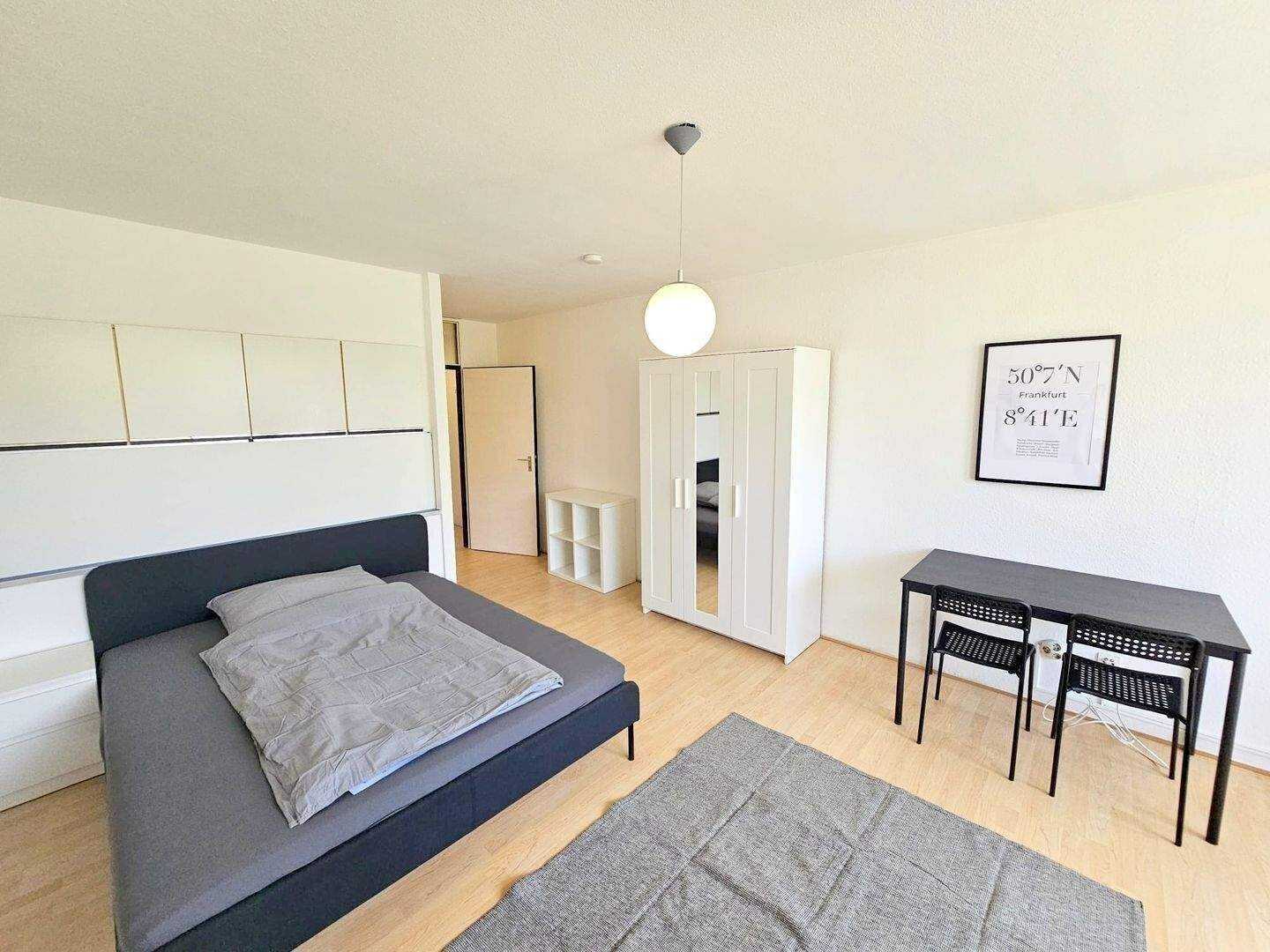 Ab 01.10.2026 Gemütlich + Möbliert ! 1 Zimmer Apartment mit Balkon + Einbauküche – ruhig in FFM-Nied, 65934 Frankfurt am Main (Höchst Nied)