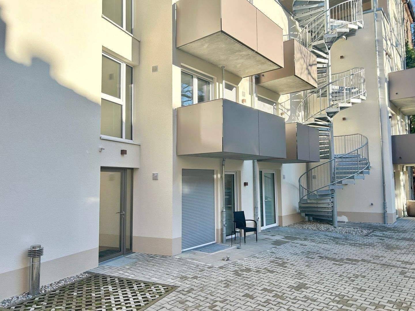 ***WOHLFÜHLOASE***TOP MODERNE 1 ZIMMER WOHNUNG EINBAUKÜCHE UND SONNENTERRASSE, 90478 Nürnberg (Dutzendteich Gleißhammer Glockenhof Sankt Peter Zerzabelshof)