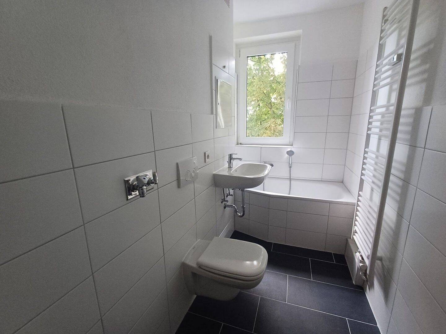 Sie haben Ihre Traumwohnung gefunden -2. OG links, 6217 Merseburg