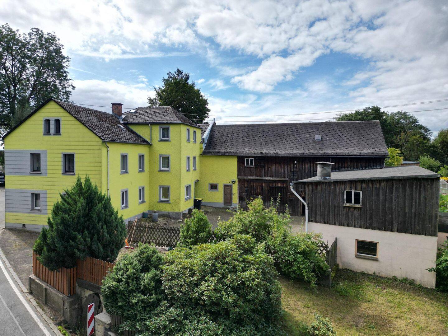 Bauernhaus mit Gastraum, Saal & Scheune, 95176 Konradsreuth