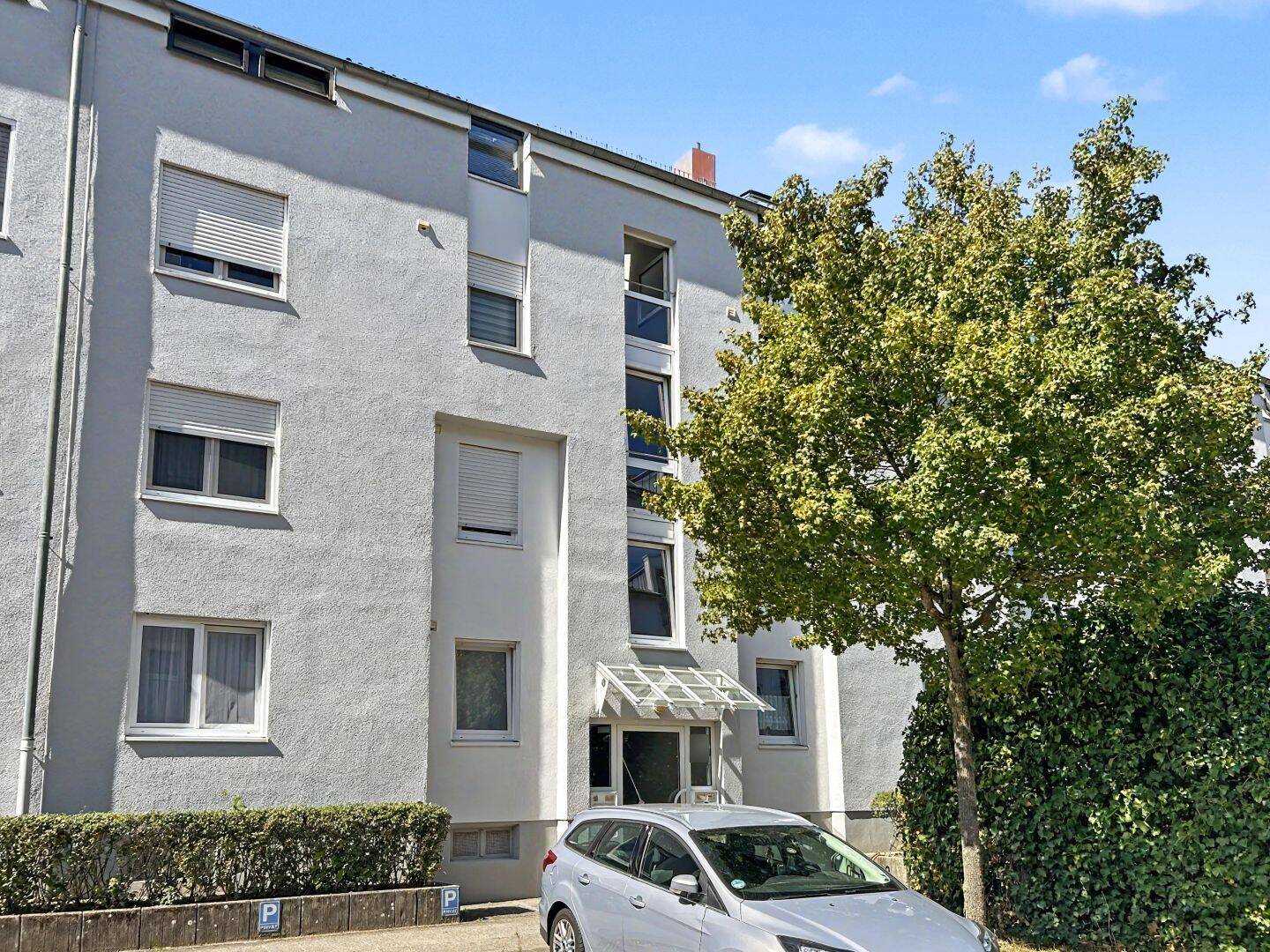 Sehr gepflegte 3-Zimmer-Wohnung mit schönem Balkon und TG-Stellplatz in Karlsruhe-Oberreut, 76189 Karlsruhe (Daxlanden Grünwinkel Knielingen Mühlburg Oberreut)