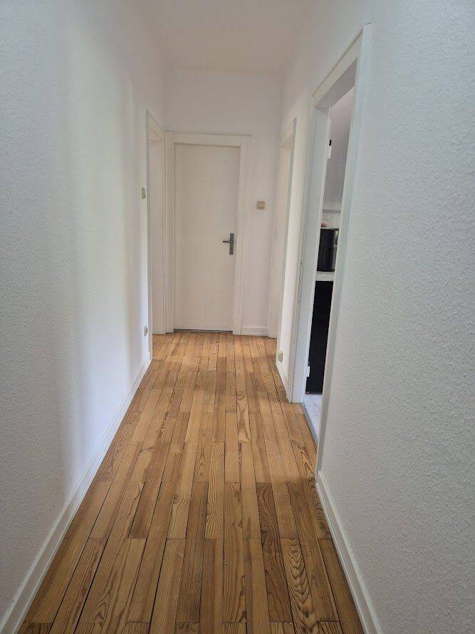 Helle 45 m2 Dachgeschosswohnung in Saarbrücken – Nähe DFG, 66119 Saarbrücken