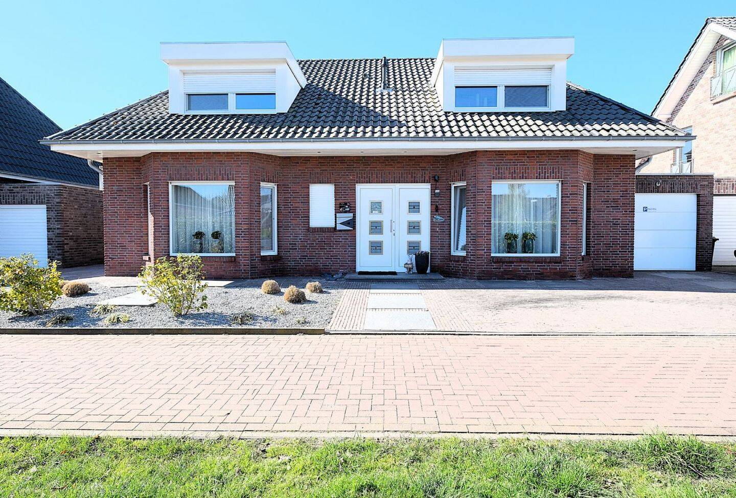 Semibungalow mit vielen Extras, Garage und Garten in ruhiger Wohnlage, 47559 Kranenburg