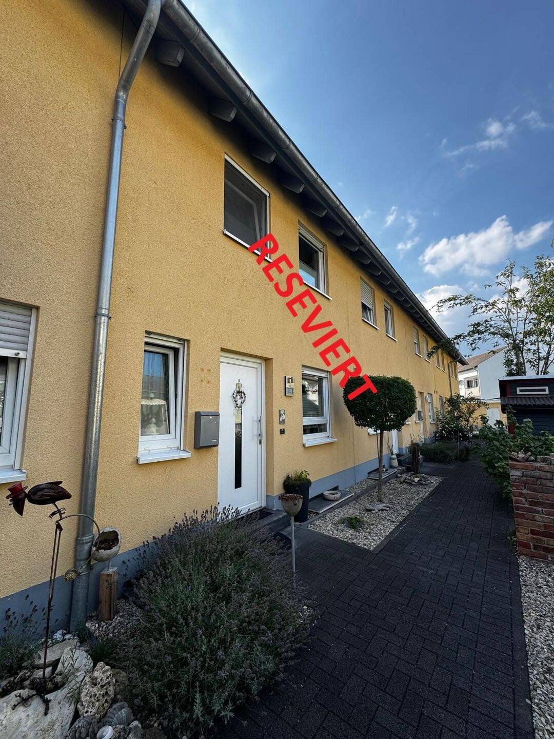RMH mit Top‑Energie – ruhig, gepflegt, perfekte Wohnlage Schloß Neuhaus – Outdoor-Küche & Carport inklusive, 33104 Paderborn