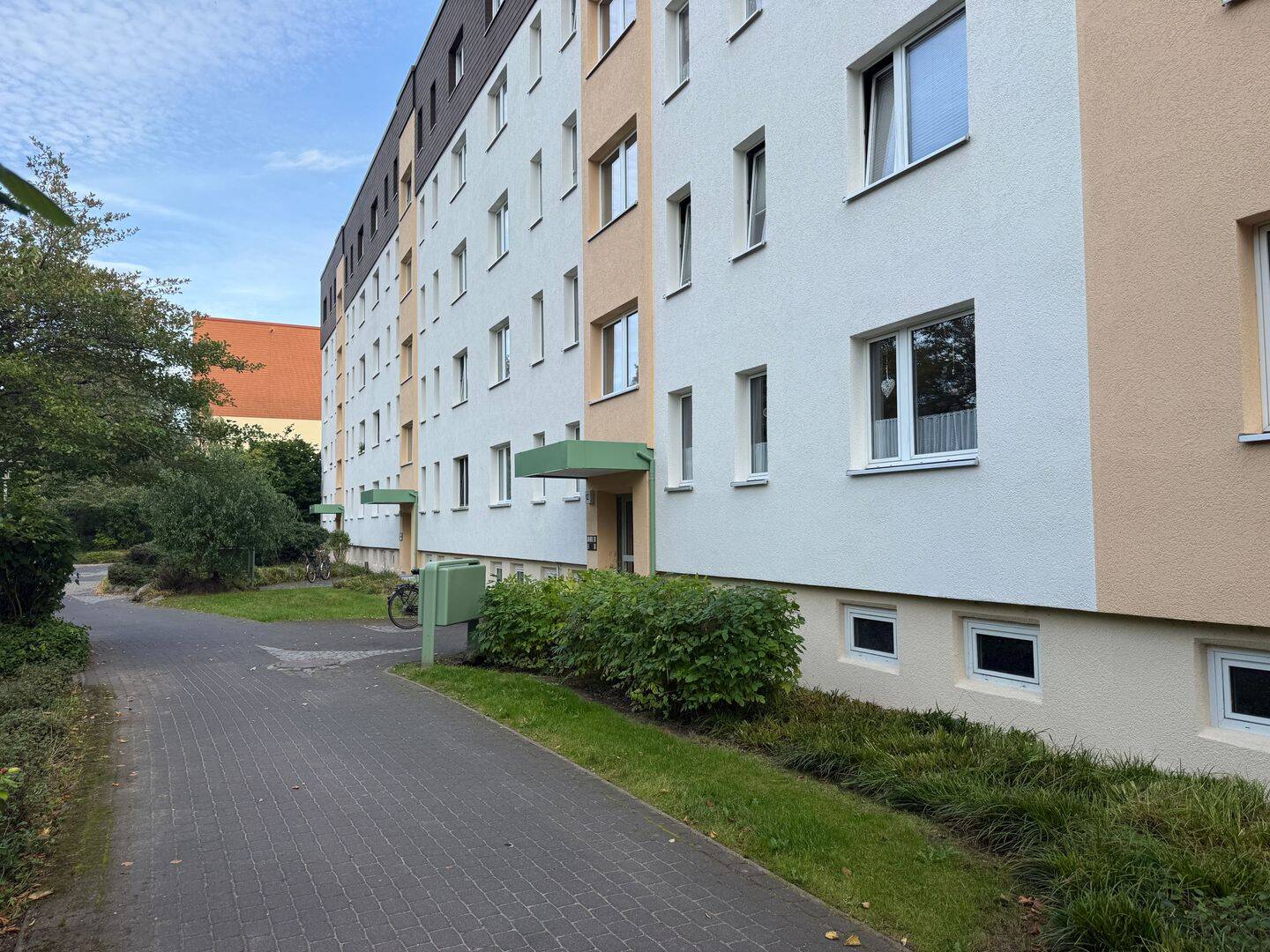 Moderne 2-Zimmer-Wohnung mit Balkon in Greifswald, Schönwalde I, 17491 Greifswald