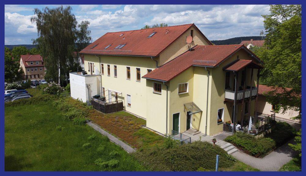 Renovierte Dachgeschosswohnung – sofort bezugsfertig, 7806 Neustadt an der Orla