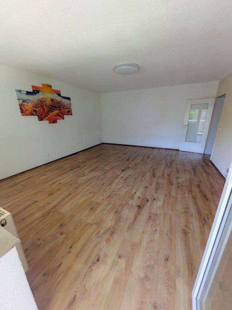 3-Zimmer-Wohnung mit Balkon und Garage in Rohrdorf, 72229 Rohrdorf