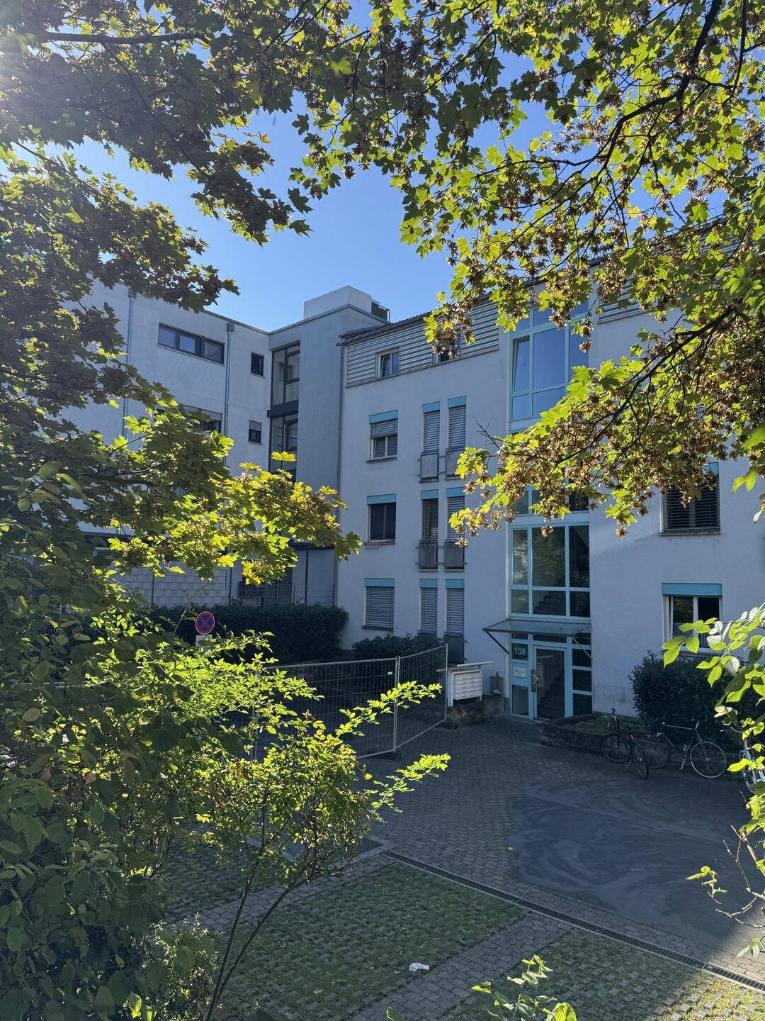 3-Zimmer-Maisonette mit großer Dachterrasse, Galerie und Ausbaureserve, 78467 Konstanz