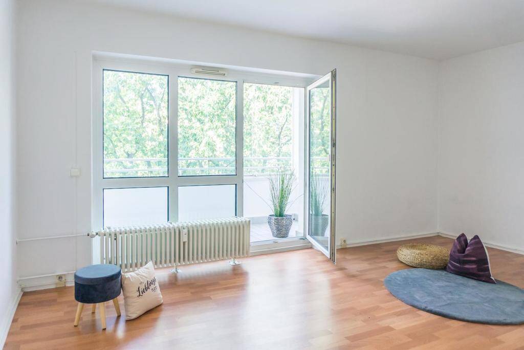 Modernisierte 2-Raum-Wohnung mit Balkon, 9111 Chemnitz (Altchemnitz Schloßchemnitz Zentrum)