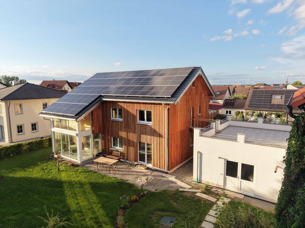 Gesund wohnen im Bio-Solar-Haus. Neubauwohnung mit großer Dachterrasse., 88367 Hohentengen