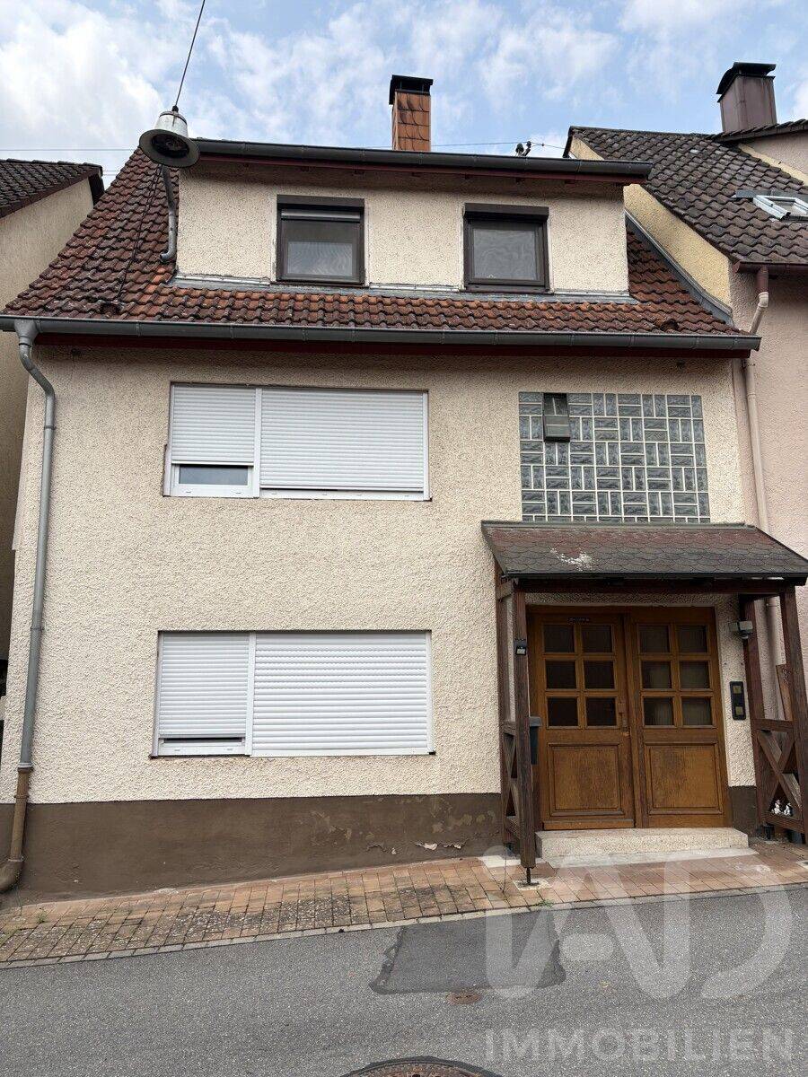 Doppelhaushälfte mit 96 m² Wohnfläche, 4 Zimmern, Terrasse und Doppelgarage, 74834 Elztal