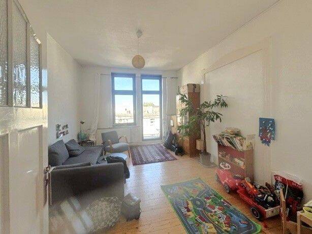 Großzügie 4 Zimmerwohnung mit Balkon | Linden !, 30449 Hannover