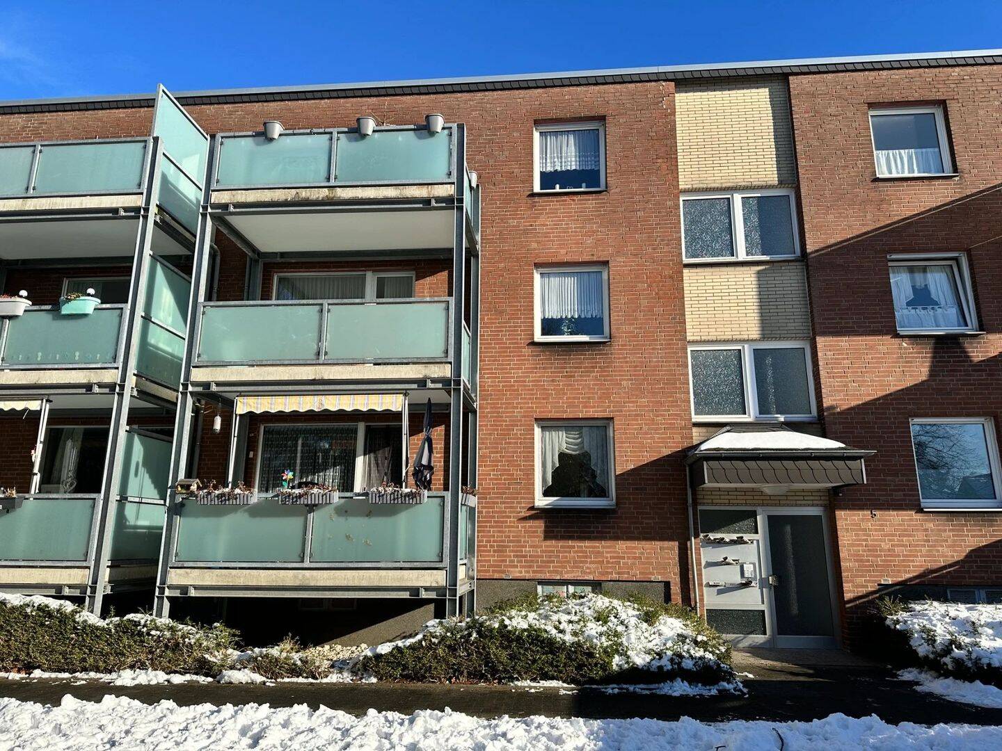 Familiengerechte 3-Zimmer-Whg. mit großem Balkon, 50859 Köln (Lindenthal Lövenich Weiden Widdersdorf)