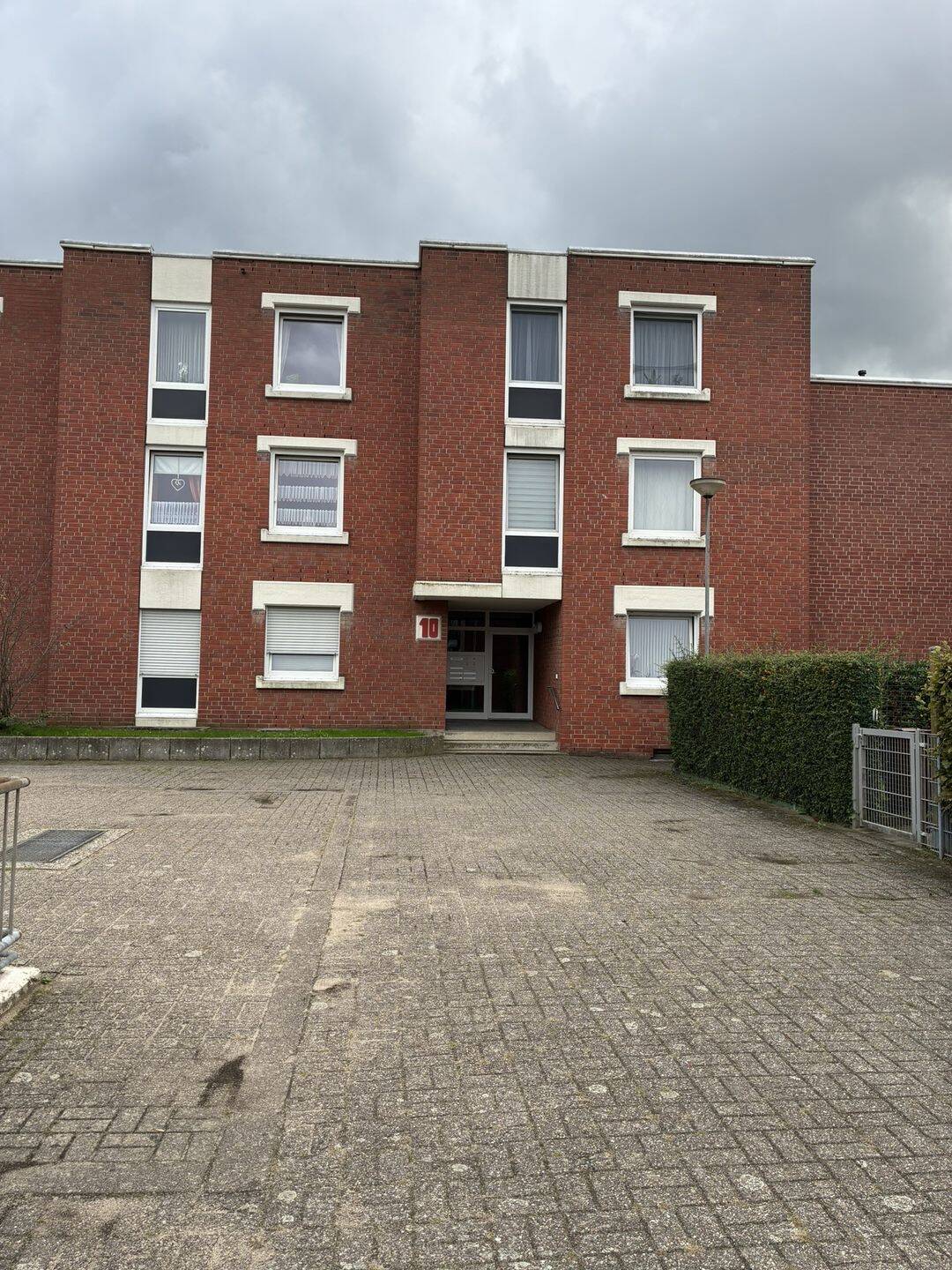 NUR MIT WBS! Drei-Zimmer-Wohnung mit Balkon, 41747 Viersen