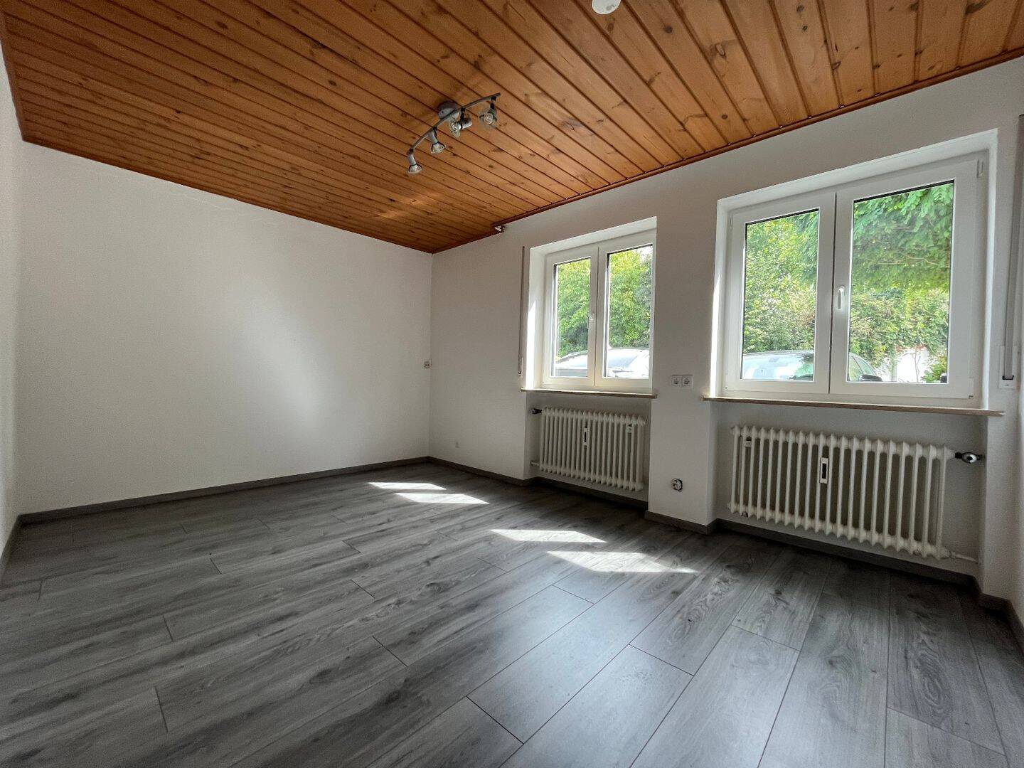 Lichtdurchflutete Wohnung in Kranzberg, 85402 Kranzberg