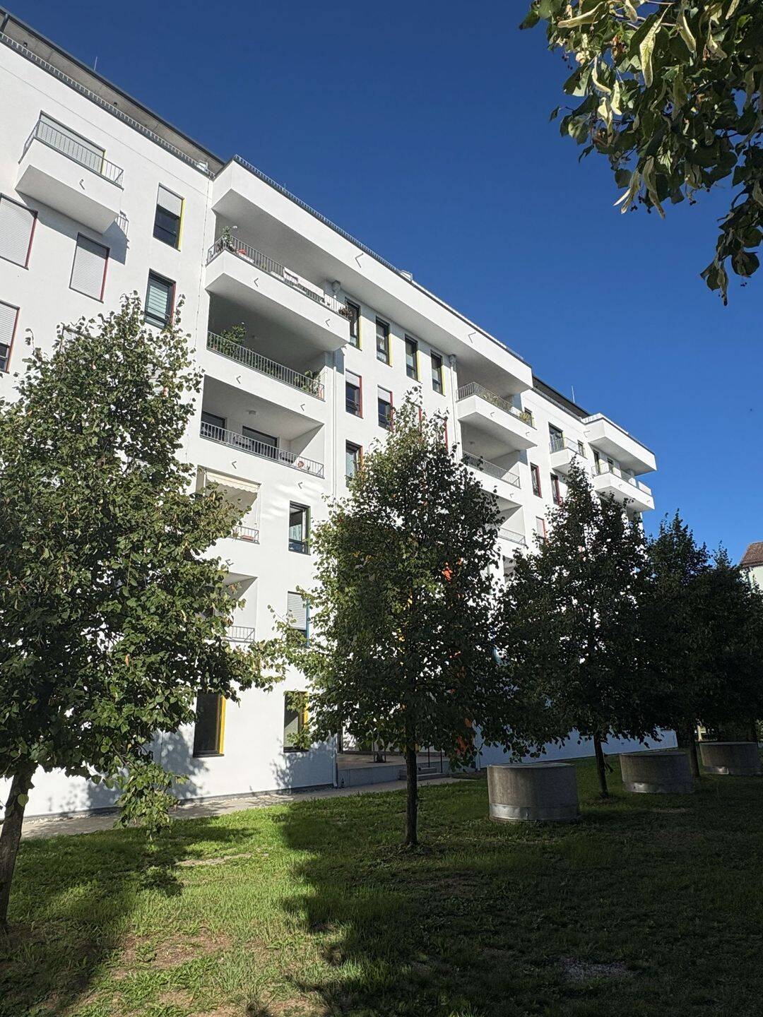 Wohnen am Stadtpark – moderne 2-Zimmer-Wohnung in Burghausen, 84489 Burghausen