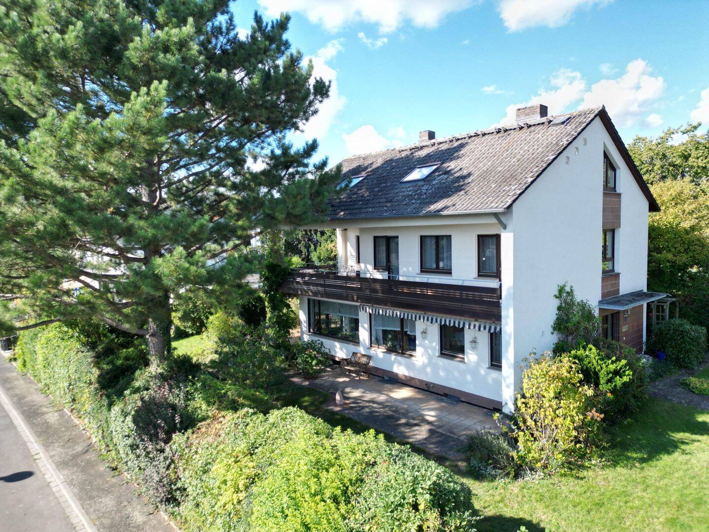 Viel Platz, viele Möglichkeiten – großes Einfamilienhaus in Kassel-Wolfsanger, 34125 Kassel