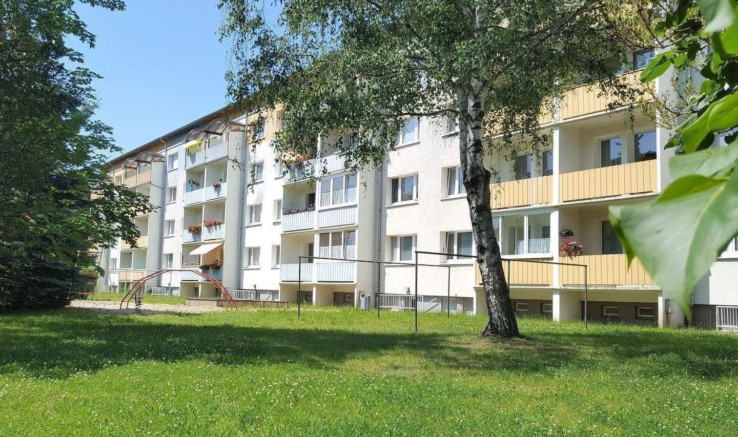 3-Zimmer-Glück mit Balkon in Zittau!, 2763 Zittau