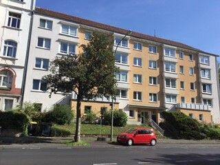 Wo das Leben so spielt – günstige 3-Zimmer-Wohnung mit Einbauküche in Stadtlage, 34119 Kassel (Mitte West)
