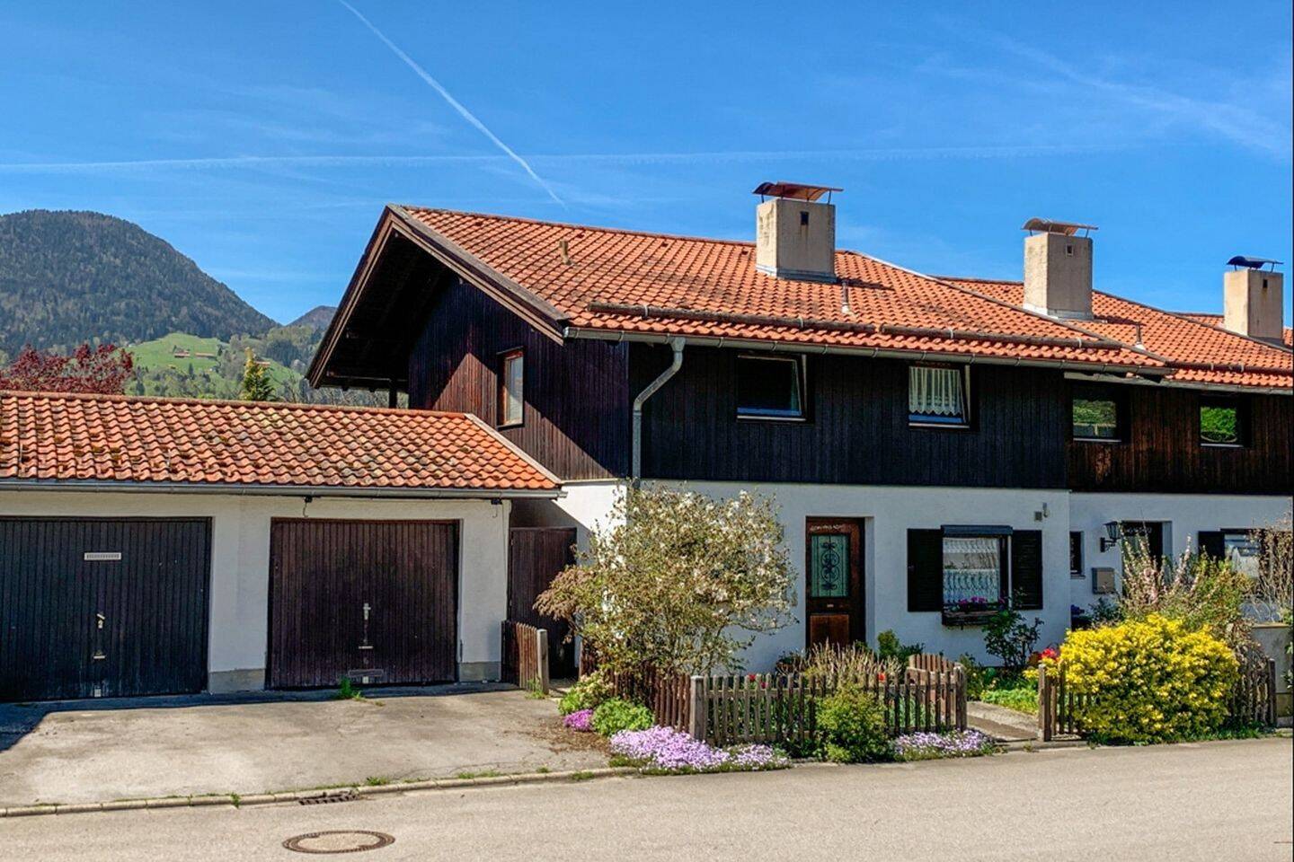 mit Potenzial und Blick in die Berge, 83080 Oberaudorf
