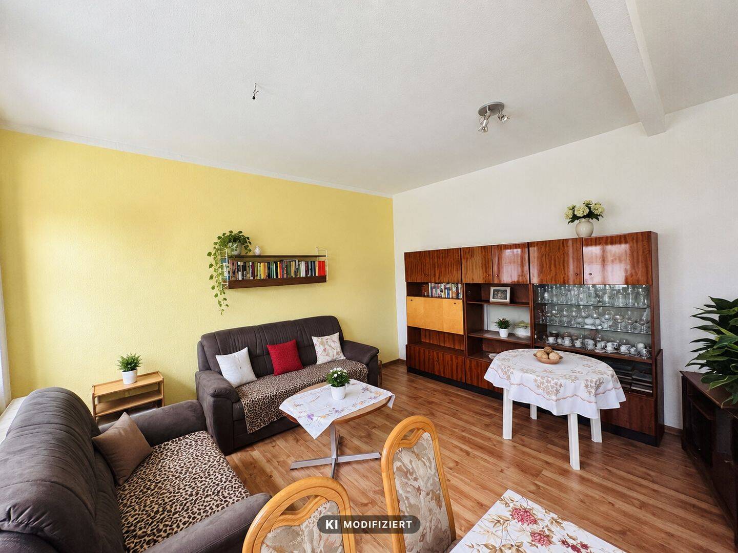 Vermietete Erdgeschosswohnung im Hinterhaus, 2828 Görlitz