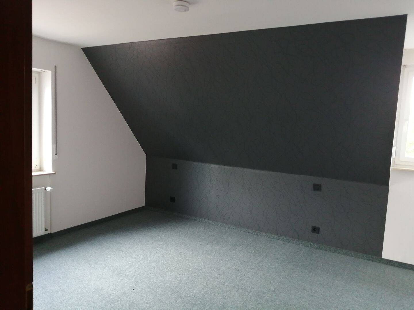 Stadtnahe 4 Zimmer DG Wohnung mit Balkon, 97980 Bad Mergentheim
