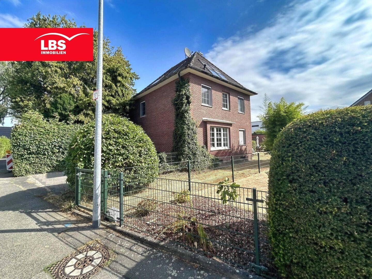 Stilvolles Einfamilienhaus in familienfreundlicher Lage von Mönchengladbach, 41068 Mönchengladbach