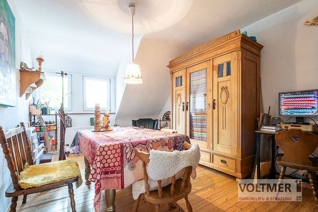 HOCH HINAUS – gemütliche Dachgeschosswohnung in Zweibrücken!, 66482 Zweibrücken