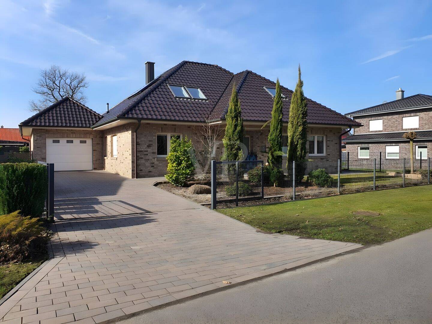 Modern wohnen mit Persepktive – hochwertiges Einfamilienhaus mit Studio und besonderem Wohngefühl, 49770 Dohren
