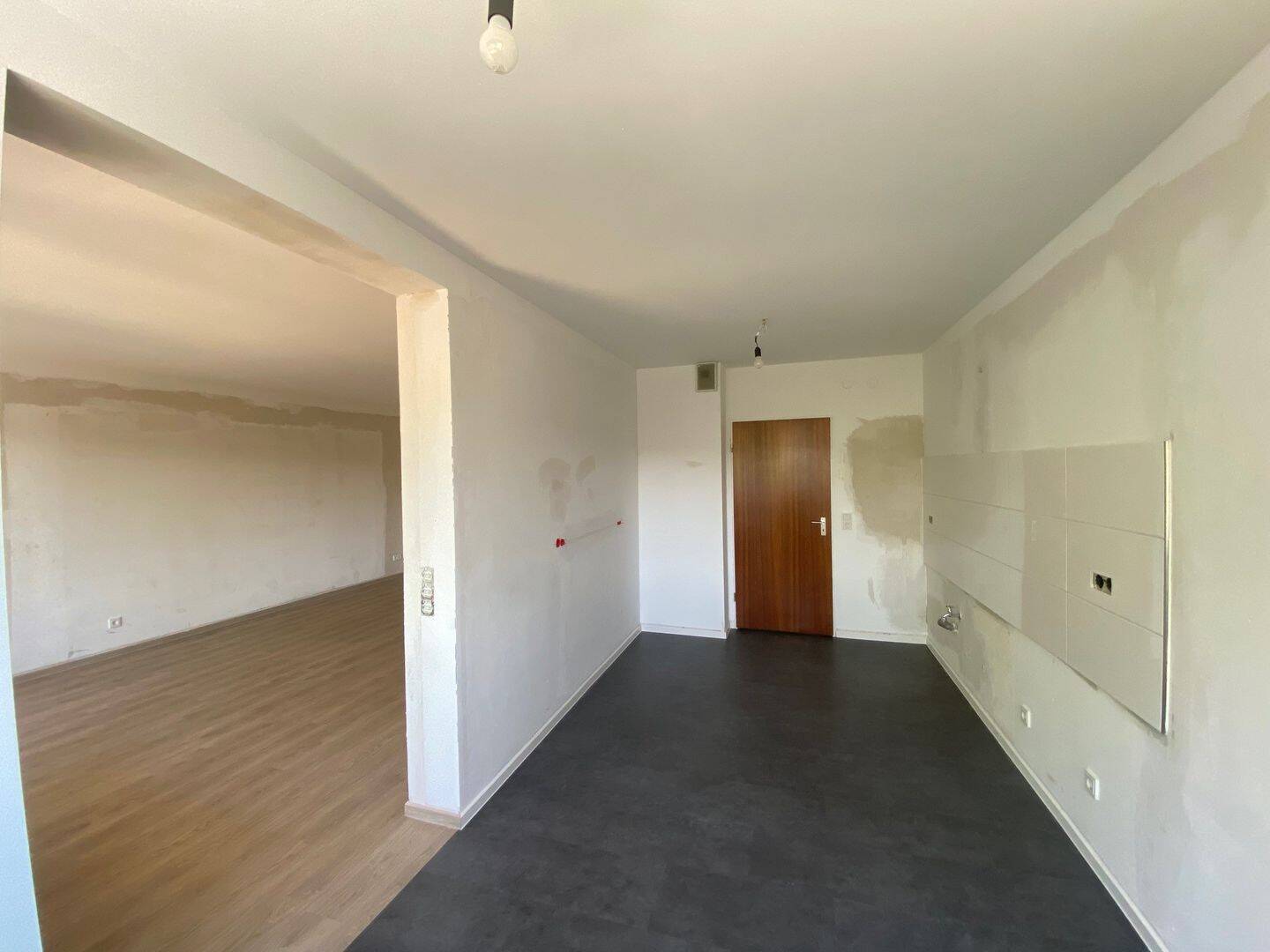 Nur mit WBS! sanierte 2 ZKB Wohnung ab sofort verfügbar!, 54294 Trier