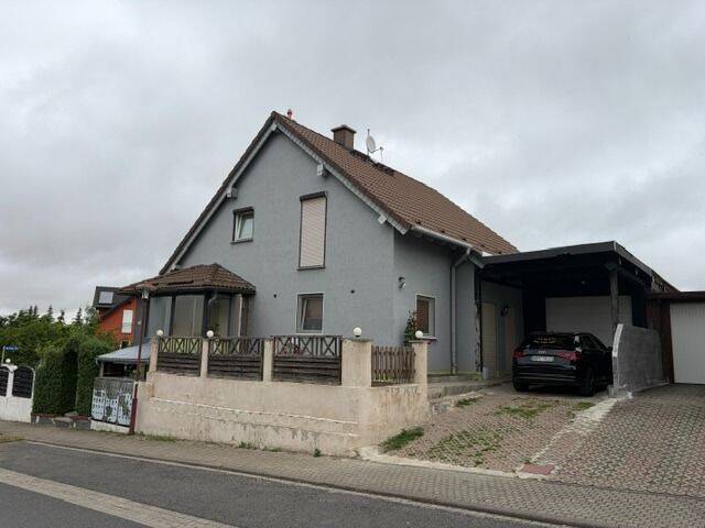 Einfamilienhaus in Marlishausen, 5 Zimmer, 2 Bäder, Bj. 2000, 99310 Arnstadt (Wipfra)