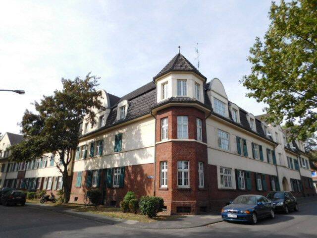 Miet mich – individuelle 2-Zimmer-Wohnung mit Balkon, 47259 Duisburg (Huckingen Hüttenheim Mündelheim Ungelsheim Wanheim-Angerhausen)