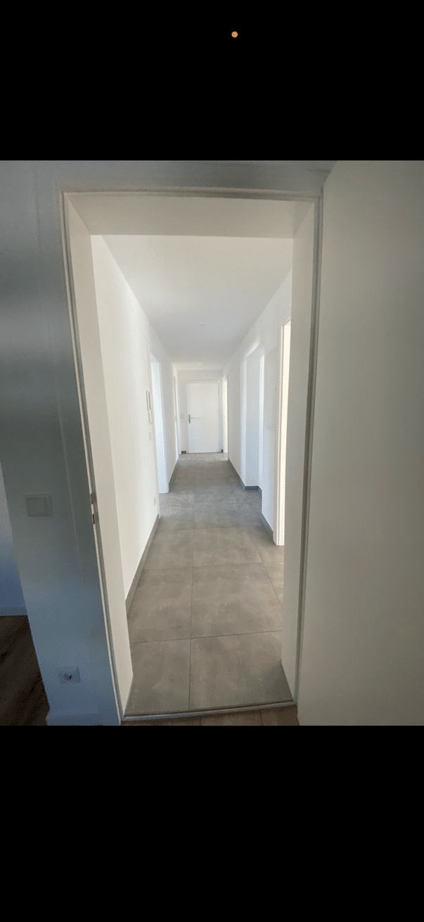Frisch renovierte 3 – Zimmer Wohnung