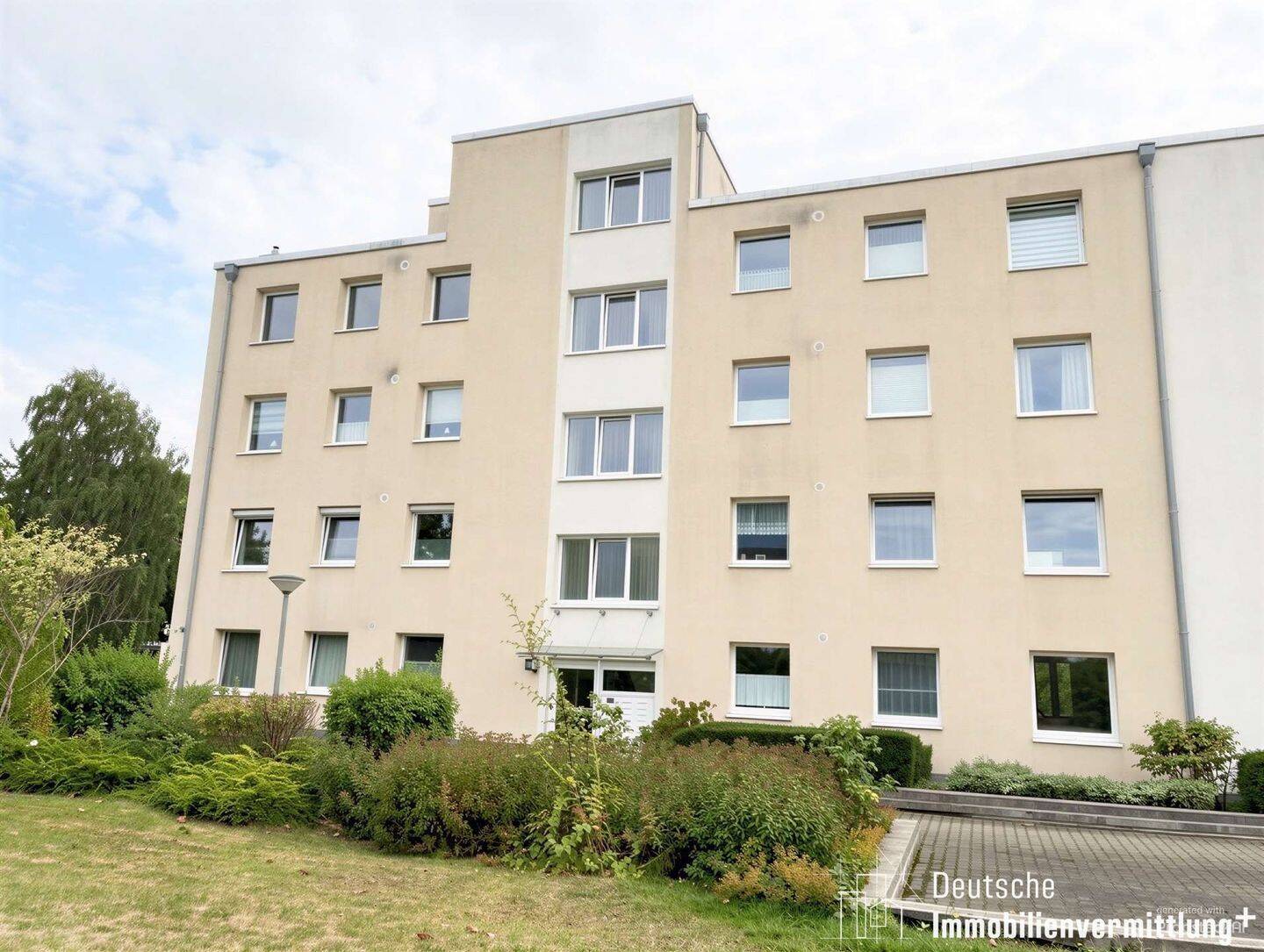 Wohnen nahe der Ostsee – 3 Zimmer mit Balkon, 23570 Lübeck (Travemünde)
