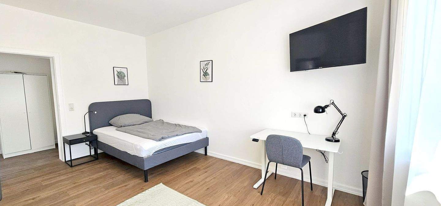 Ab 01.01.2027 – modern möbliertes Zimmer in 3er WG – top Lage Ostend- fußläufig zur EZB, 60314 Frankfurt am Main (Fechenheim Ostend)