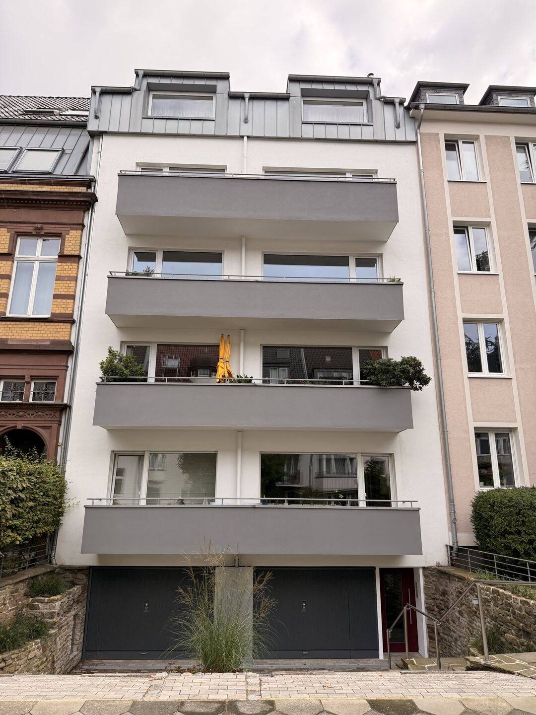 Düsseldorf-Zoo: Tolle 3-4-Zimmer-Wohnung im Herzen des Zoogebiets!!!, 40237 Düsseldorf (Düsseltal Flingern Nord Mörsenbroich)