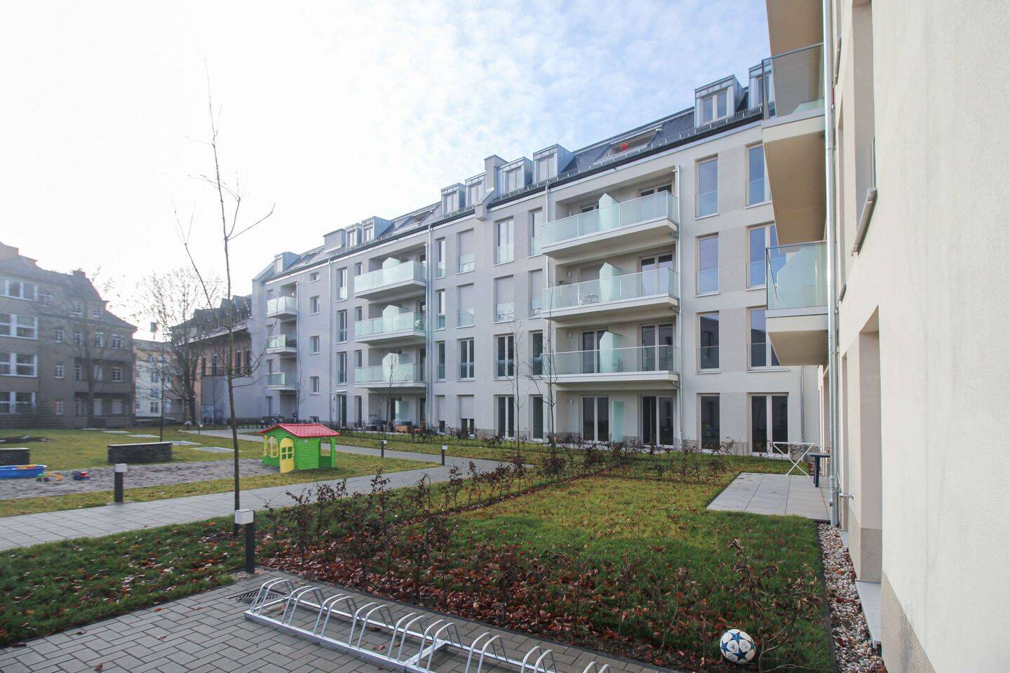 *** 2 Zimmer * NEUBAU * Balkon zum Innenhof, 4277 Leipzig (Connewitz Marienbrunn)