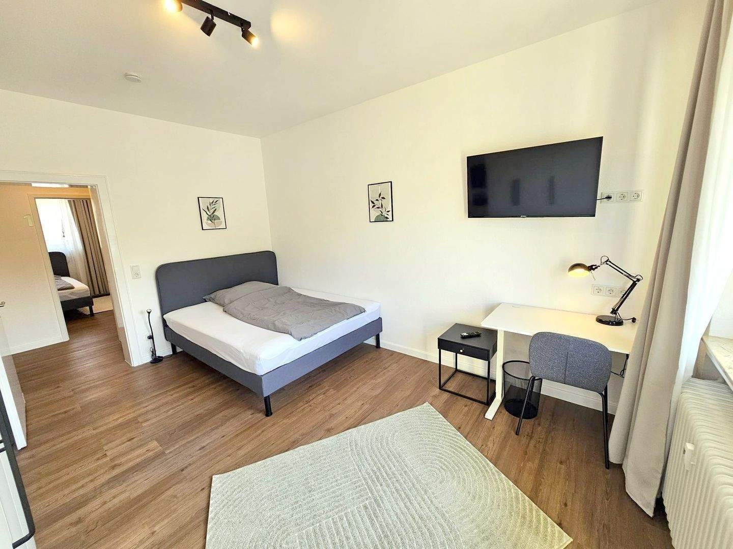 Ab 01.10.2026 – modern möbliertes Zimmer in 3er WG – top Lage Ostend- fußläufig zur EZB, 60314 Frankfurt am Main (Fechenheim Ostend)