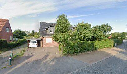 Doppelhaushälfte mit Garten, 24146 Kiel (Elmschenhagen-Süd)
